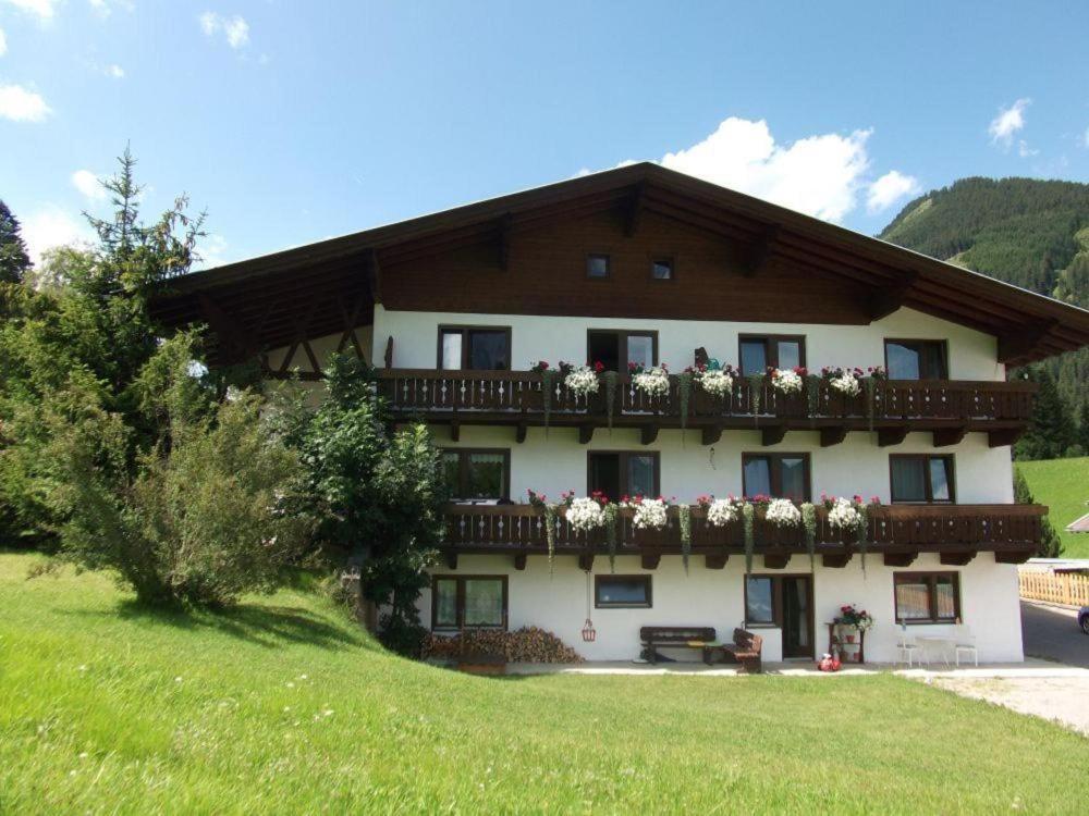 Haus Renate Apartamento Lermoos Exterior foto